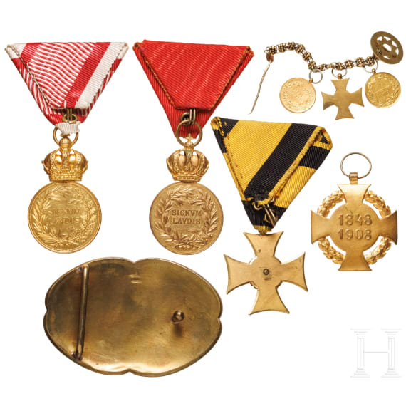 Kleine Sammlung Auszeichnungen