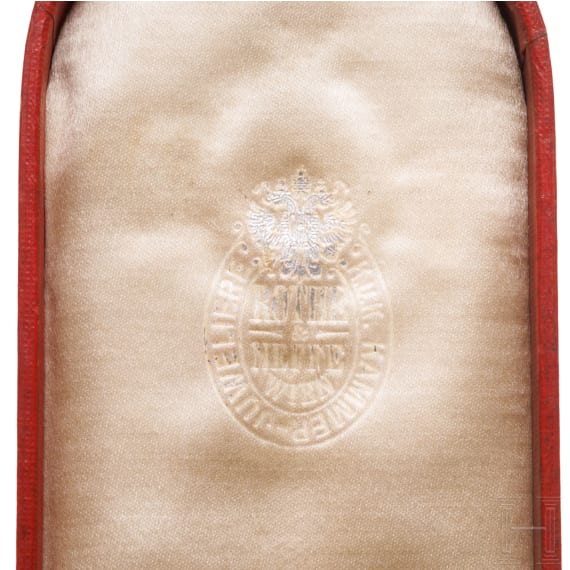 Zwei Auszeichnungen im Etui, um 1914