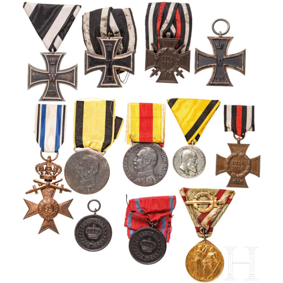 Twelve German decorations, 1st third of the 20th century