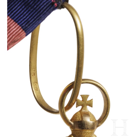 From the estate of a noble Bavarian family &ndash; a cased Cross 2nd Class of the Merit Order of St. Michael
