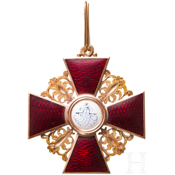 From Bavarian aristocratic property - A cased cross 1st class of the russian Order of St. Anna