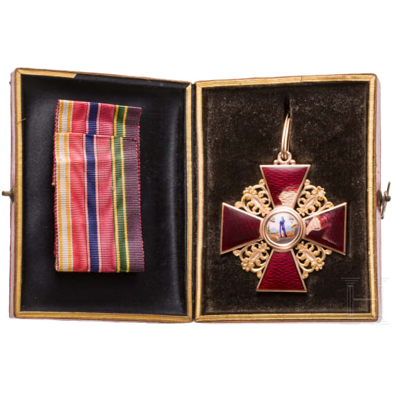 From Bavarian aristocratic property - A cased cross 1st class of the russian Order of St. Anna
