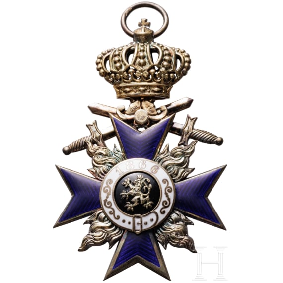 A cased Bavarian Military Order of Merit 3th class with crown and swords