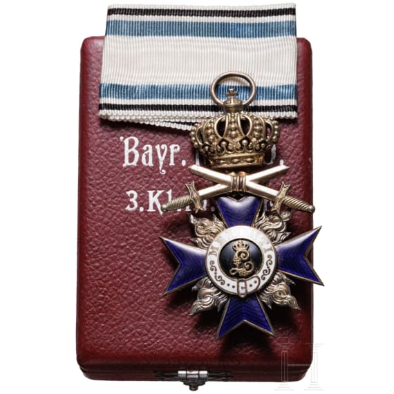 A cased Bavarian Military Order of Merit 3th class with crown and swords