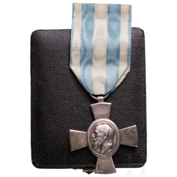 King Ludwig III - a commemorative cross for the members of both chambers, 1918
