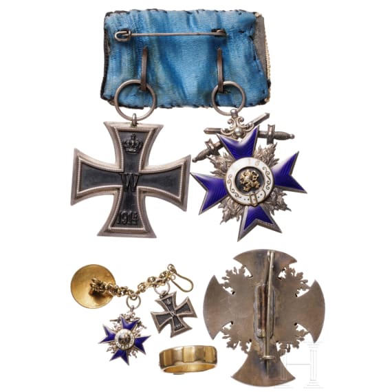 A small collection of awards, World War I