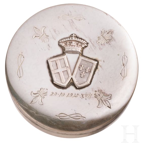 A silver candy box for the engagement party of Maria Francesca of Savoy (1914 - 2001) and Luigi Prince of Bourbon-Parma (1899 - 1967)