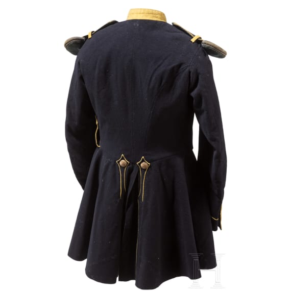 A tunic for members of the Voltigeurs de la Garde Imp&eacute;riale, Second Empire