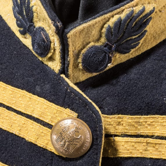 A tunic for members of the Voltigeurs de la Garde Imp&eacute;riale, Second Empire