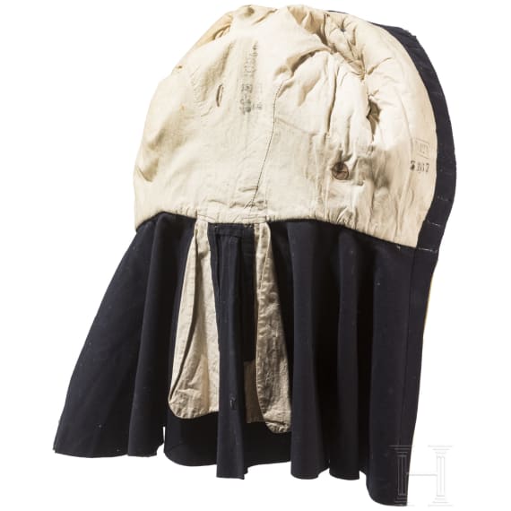 A tunic for members of the Voltigeurs de la Garde Imp&eacute;riale, Second Empire