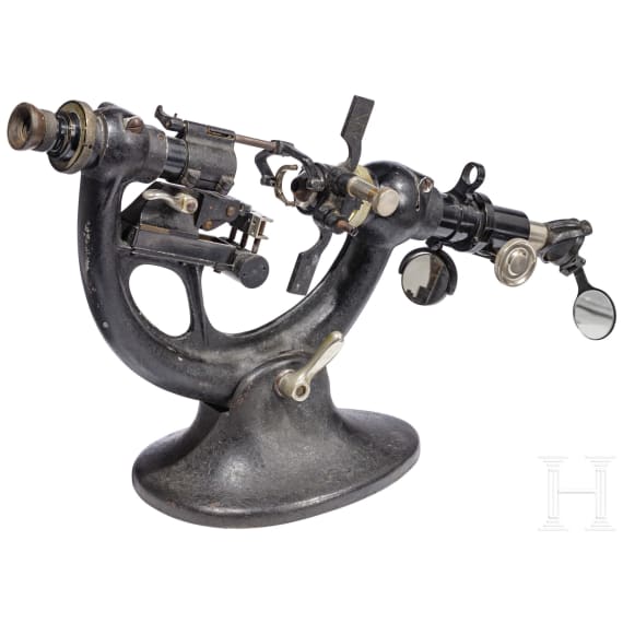 An optical device by Runge & Kaulfuss Rathenow, 1. H&auml;lfte 20. Jhdt.