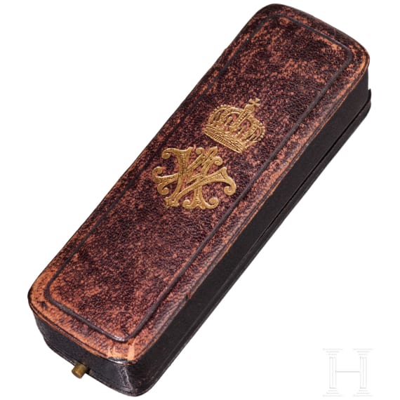 Kaiserin Auguste Viktoria (1858 - 1921) - Goldene Geschenknadel im Etui