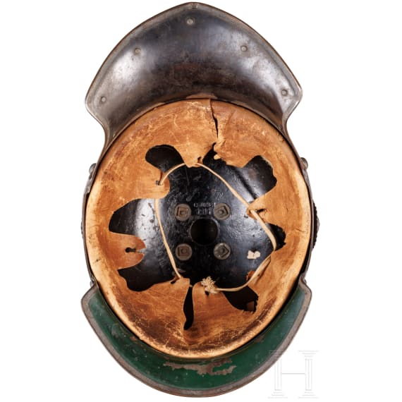 Helm M 1905 f&uuml;r Mannschaften der J&auml;ger zu Pferde mit Traditionsabzeichen und Kartentasche
