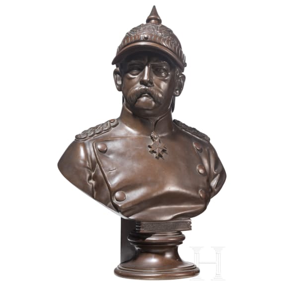 Otto von Bismarck - Portraitb&uuml;ste des Reichskanzlers mit K&uuml;rassierhelm