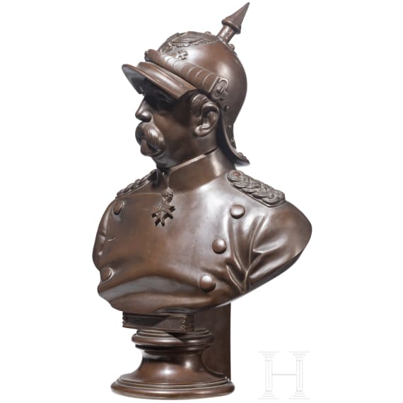 Otto von Bismarck - Portraitb&uuml;ste des Reichskanzlers mit K&uuml;rassierhelm