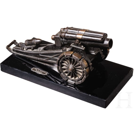 A desk model of a 42 centimeter cannon "Brummer"