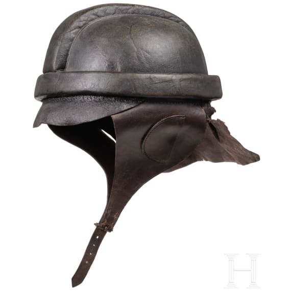 A protective helmet for aeroplane crews