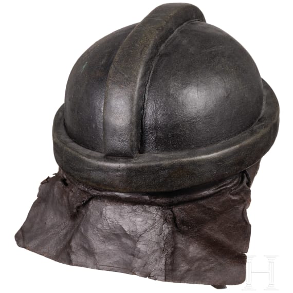 A protective helmet for aeroplane crews
