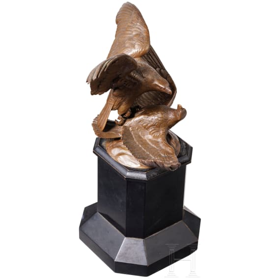 A bronze eagle statue for pilots of the Imperial Navy as a prize of honour for victors in aerial combat, dated 1917
