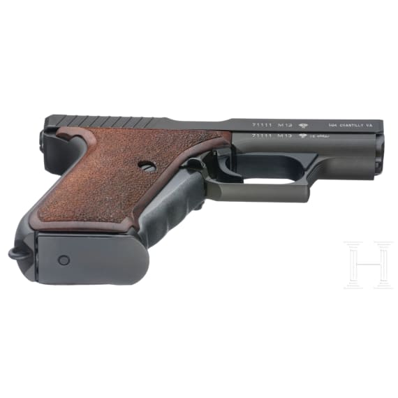 Heckler & Koch P7 M13, "Training Program Weapon"