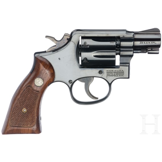 Smith & Wesson Mod. 10-7 Military & Police, im Karton