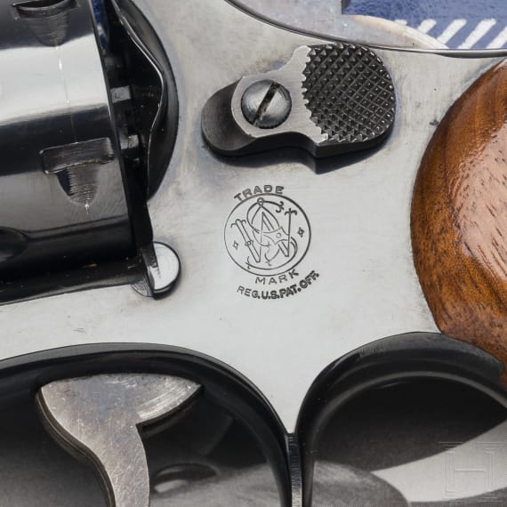 Smith & Wesson Mod. 10-7 Military & Police, im Karton
