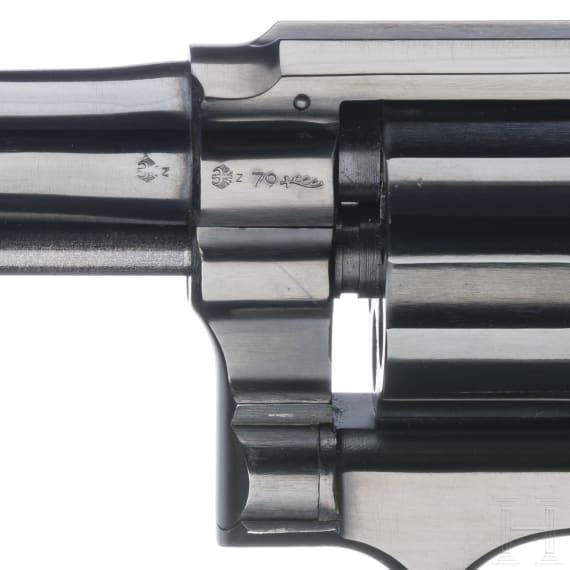 Smith & Wesson Mod. 10-7, "The .38 Military & Police"