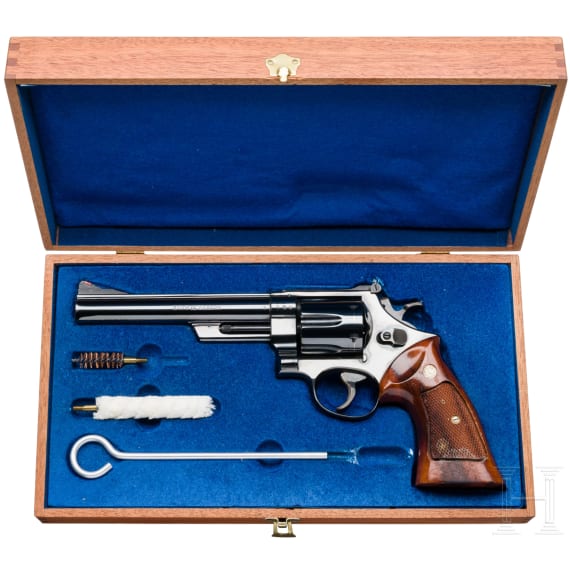 Smith & Wesson Mod. 29-2, "The .44 Magnum", in Schatulle