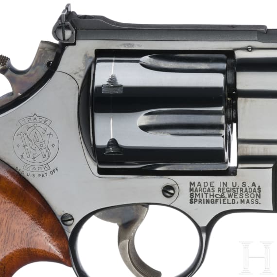 Smith & Wesson Mod. 29-2, "The .44 Magnum", in Schatulle