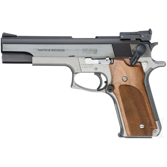 Smith & Wesson Mod. 745