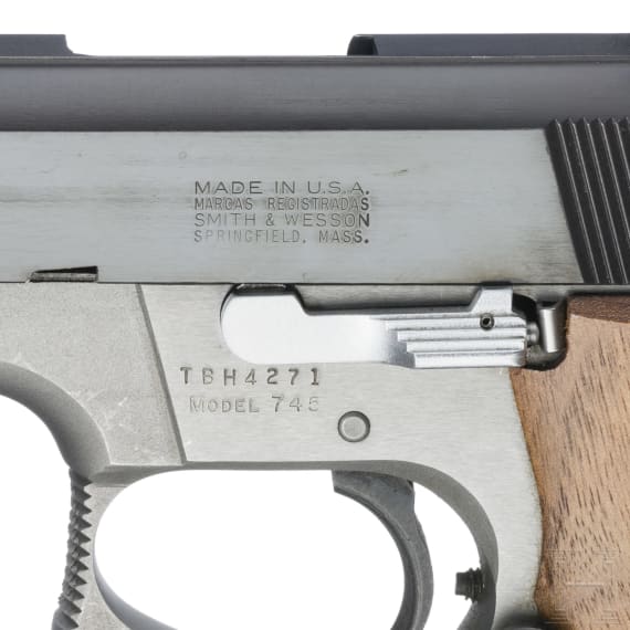 Smith & Wesson Mod. 745