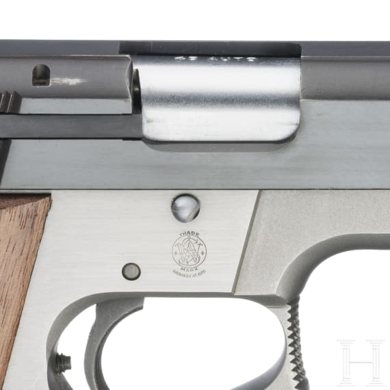 Smith & Wesson Mod. 745