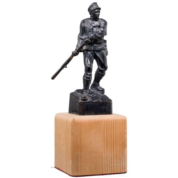 Johann Enrich (1881 - 1970) - Tiroler Kaiserj&auml;ger, geschw&auml;rzte Bronzeskulptur
