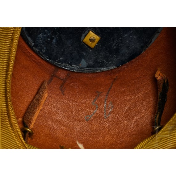 A helmet for Grenadier Regiment 89 Mecklenburg NCO Beamte