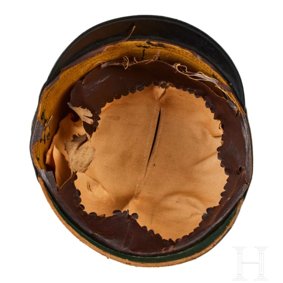A shako for Officers in the 10th Prussian Jaeger Battalion