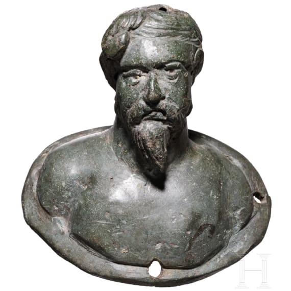 Bronzeapplike mit B&uuml;ste eines Germanen mit Haarknoten, r&ouml;misch, sp&auml;tes 2. Jhdt. n. Chr.