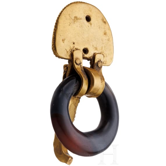 Schnalle aus Gold mit Einlagen aus Halbedelsteinen, ostgermanisch, 1. H&auml;lfte 5. Jhdt. n. Chr.