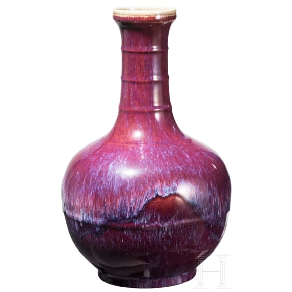 Ringhals-Vase aus Porzellan mit Flamb&eacute;-Glasur, China, 19. Jhdt.