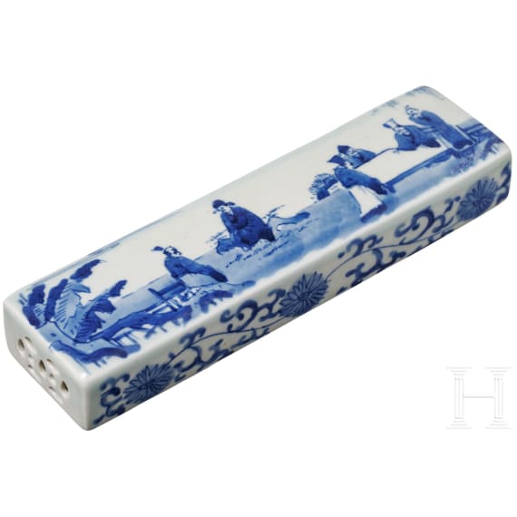 Blau-wei&szlig;es Papiergewicht, China, 20. Jhdt.