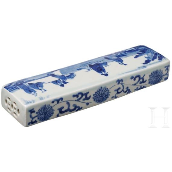 Blau-wei&szlig;es Papiergewicht, China, 20. Jhdt.