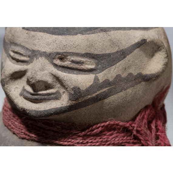 Tonfigur mit Halsband "Cuchimilco", Peru, Chancay-Kultur, 13. - 15. Jhdt.