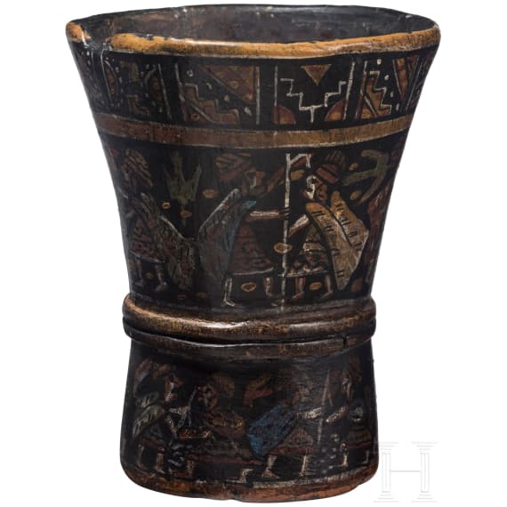 Ausgefallener h&ouml;lzerner Keru (Becher), Peru, fr&uuml;he Kolonialzeit, 16. Jhdt.