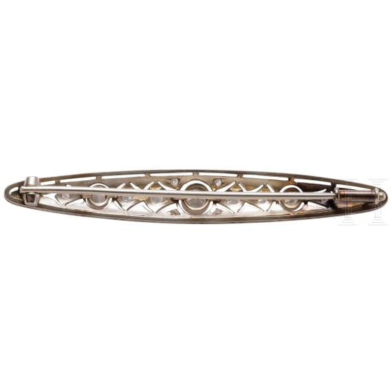 Stabbrosche mit Diamanten