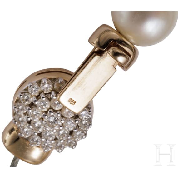 Perlenkette mit Diamanten
