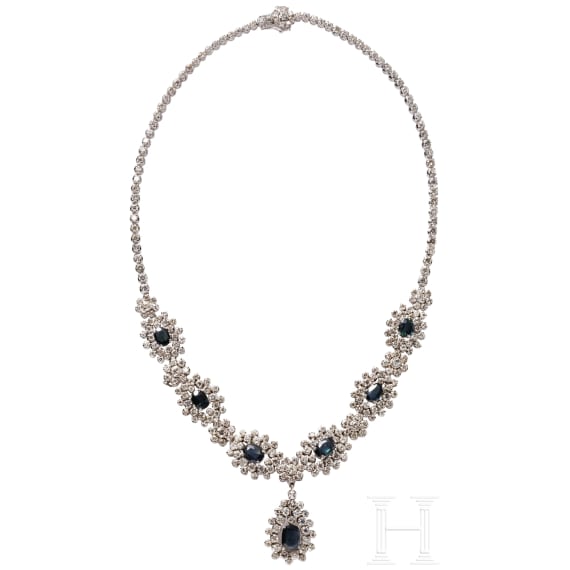 Prunkvolles, wandelbares Collier mit Saphieren und Brillanten (ca. 11,66ct)