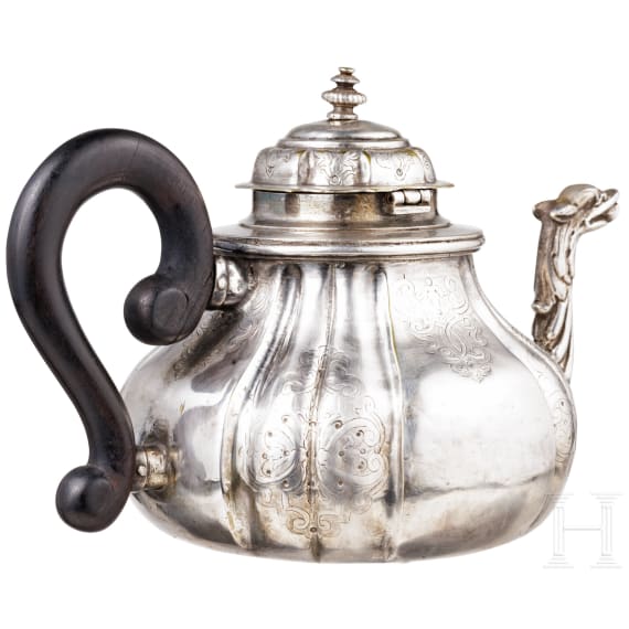 Teekanne, um 1740