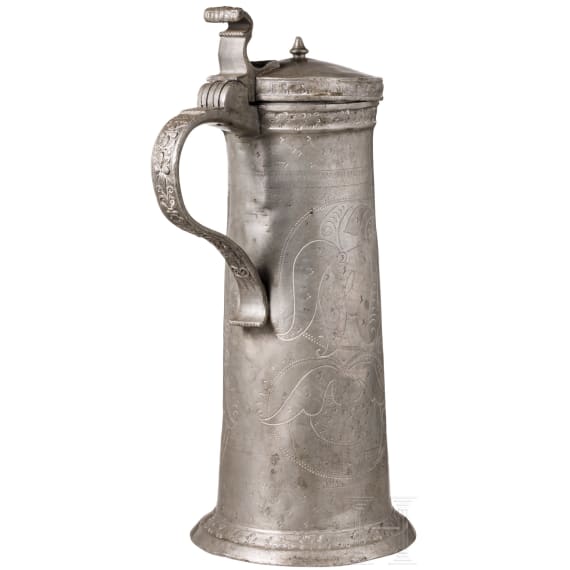 Gravierte Palmettenkanne aus Zinn, Sch&auml;&szlig;burg, um 1700