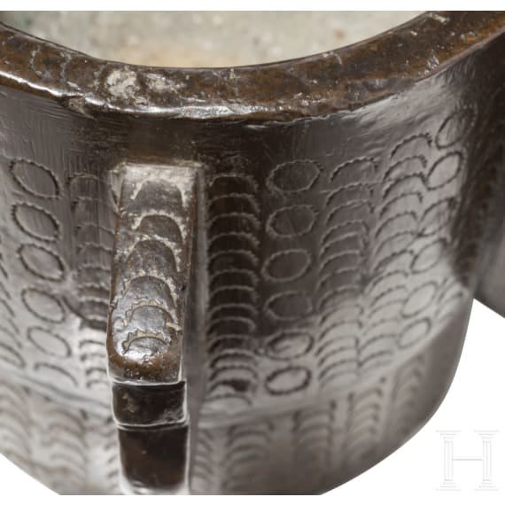A large Hispano-Moresque bronze mortar, 16th/17th century