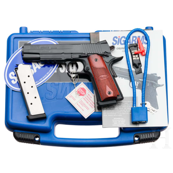 A Sig Arms, Mod. GSR Revolution, in case