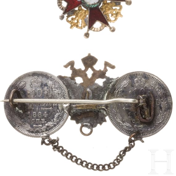 F&uuml;nfteiliges Miniaturenkettchen mit St.-Anna-, zwei St.-Stanislaus-, St.-Georgs-Orden und Kr&ouml;nungsmedaille, um 1910